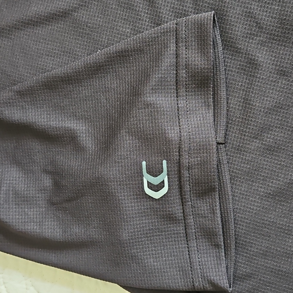 Cypress Club Tech Men's Black Polo Shirt  Medium - Picture 4 of 10